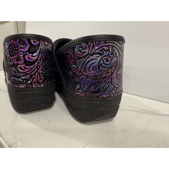 Dansko XP 2.0 Clogs 39 Floral Paisley Patent Nursing Work Comfort Purple - Picture 2 of 12
